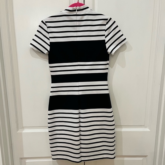 Stripped Short Sleeved Dress - extra small - Picture 4 of 5